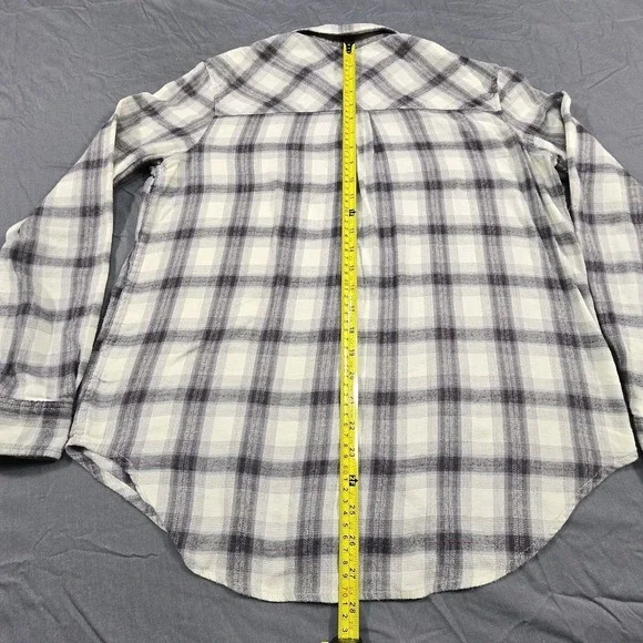 Mudd Flannel Shirt Check Pattern Womens Large - Picture 10 of 13